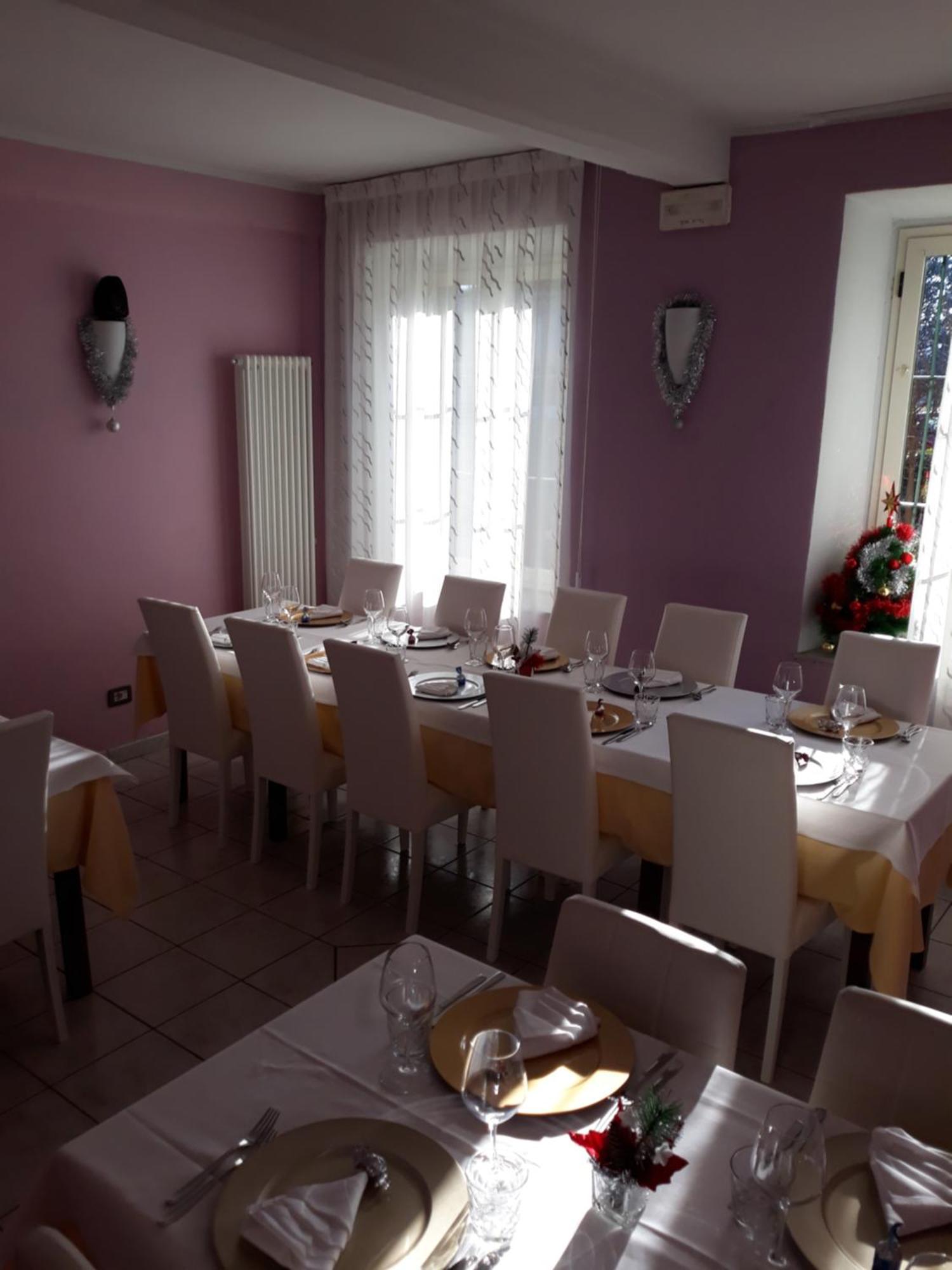 Locanda Della Luna Rossa Calosso Екстер'єр фото